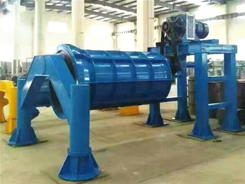 水泥制管機